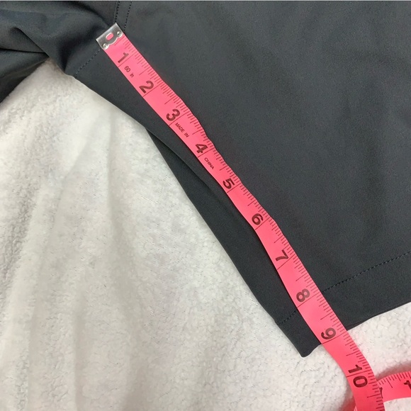 Ben Hogan EUC Dark Gray Comfort Waist Shorts size 40 - Picture 4 of 8